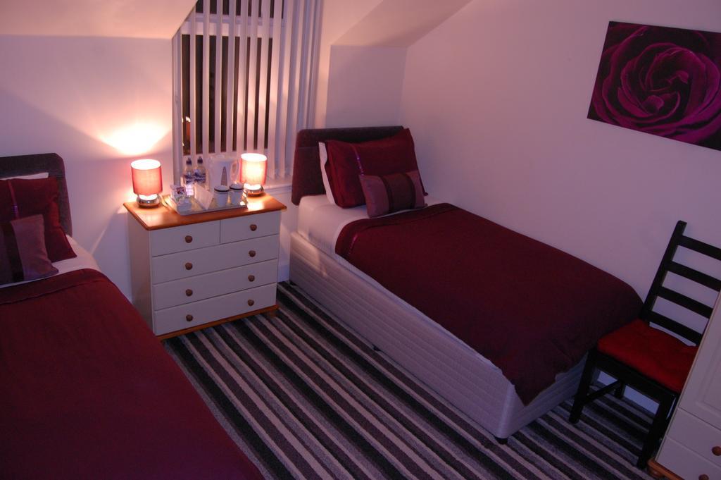 Dawn Break Bed & Breakfast Largs Room photo