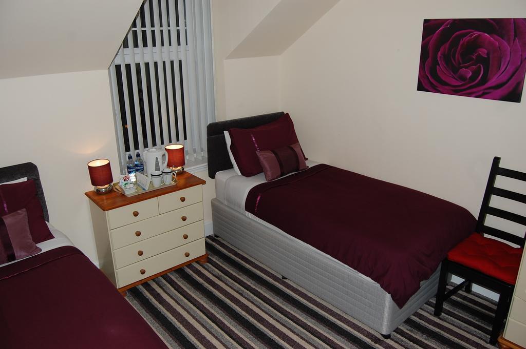 Dawn Break Bed & Breakfast Largs Room photo