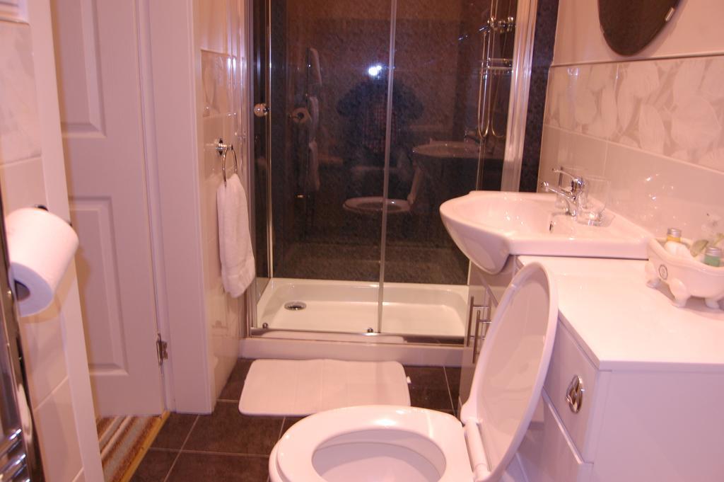 Dawn Break Bed & Breakfast Largs Room photo