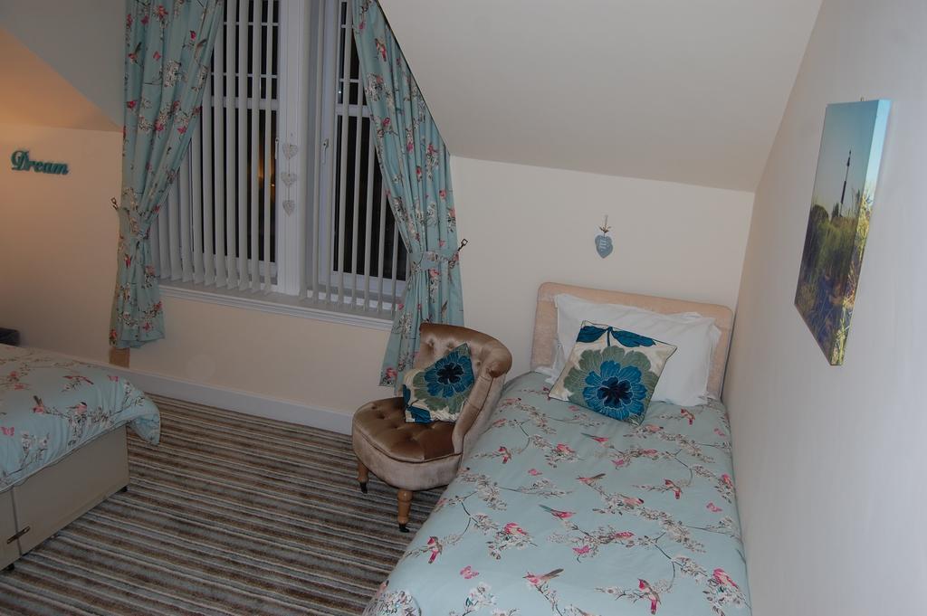 Dawn Break Bed & Breakfast Largs Room photo