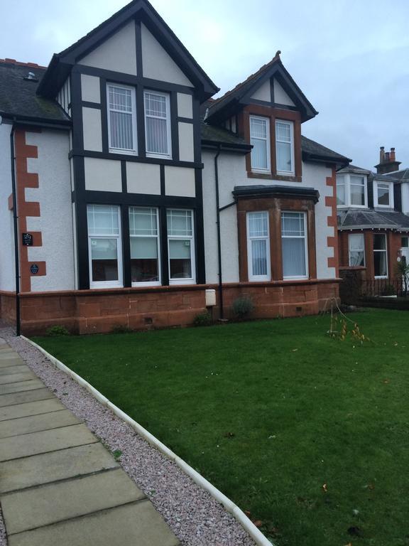 Dawn Break Bed & Breakfast Largs Exterior photo